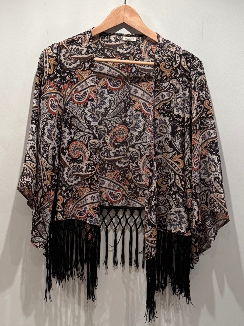 En Creme paisley kimono with fringe, size M